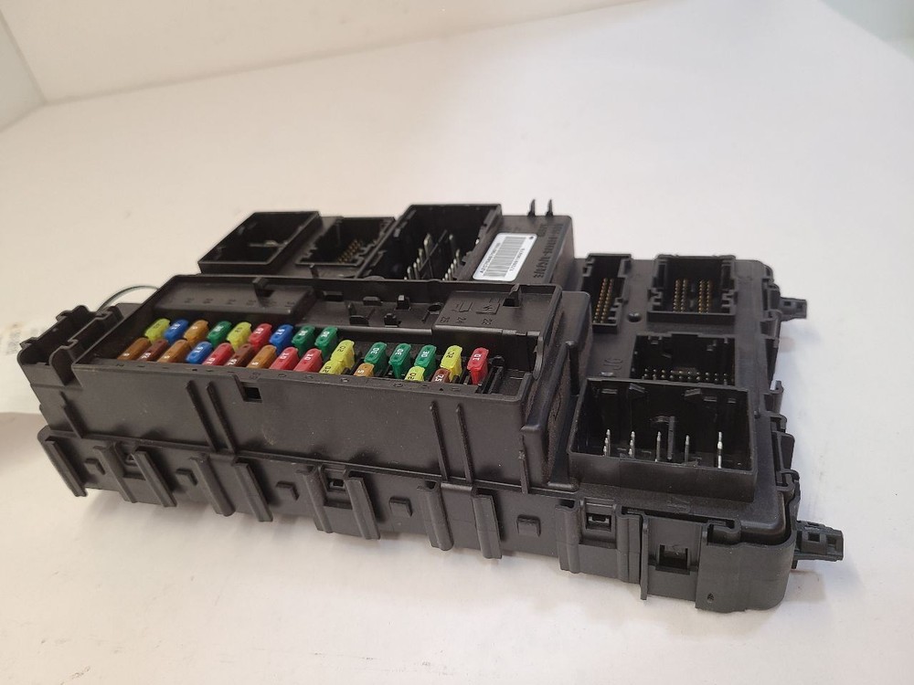 14-20 FORD FUSION Multifunction Relay Control Module Computer DG9T14B476B