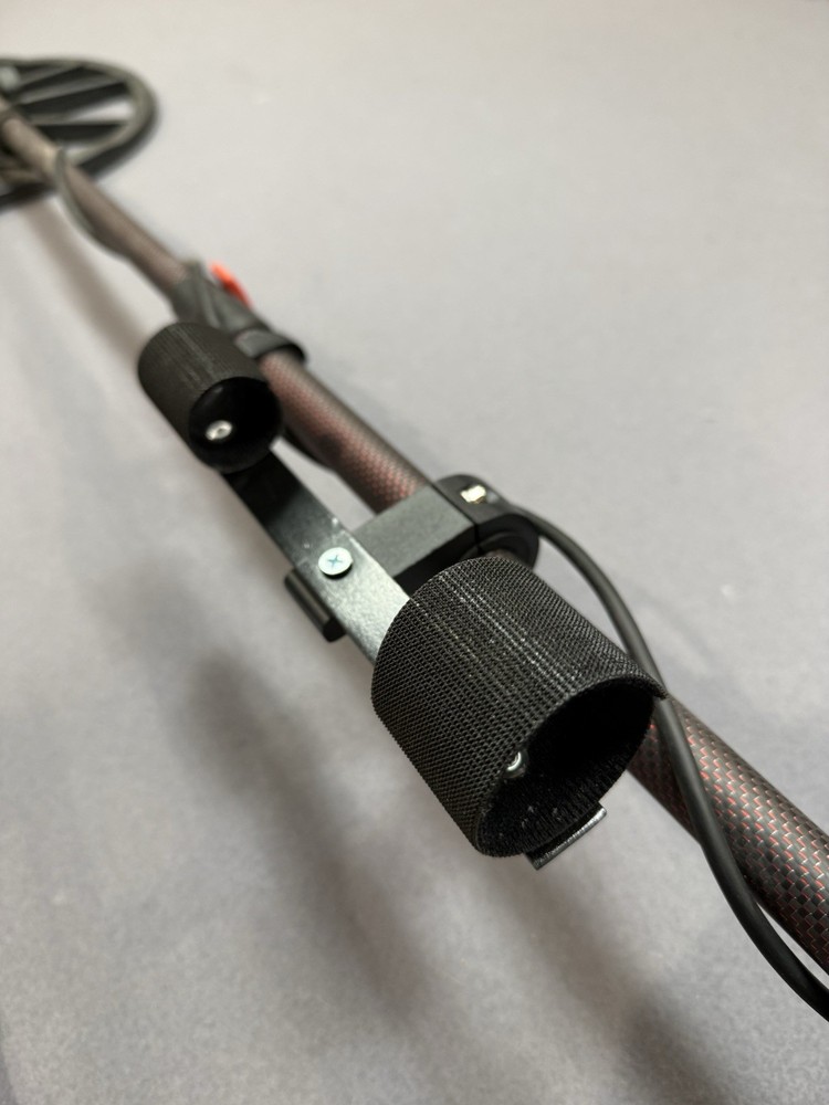 Pinpointer Mount For Detector Minelab Pro Find. Garrett Pro-pointer weighs 5 oz