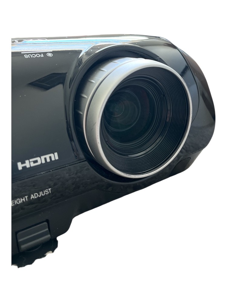 Sharp XV-Z3000U - DLP HDMI Projector - USED/TESTED. Read Description.