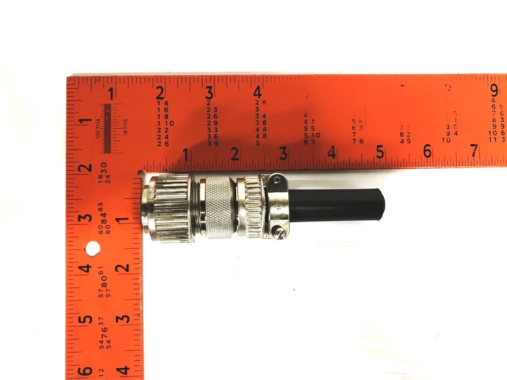 Crown Connectors Pressurized Controller Plug CR3106E18-1S-118 NOS