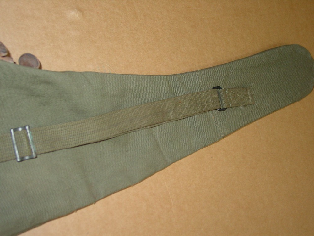Original WW2 M1 Carbine Canvas Carry Case M.D. MFG 1944 Dated olive Drab Color
