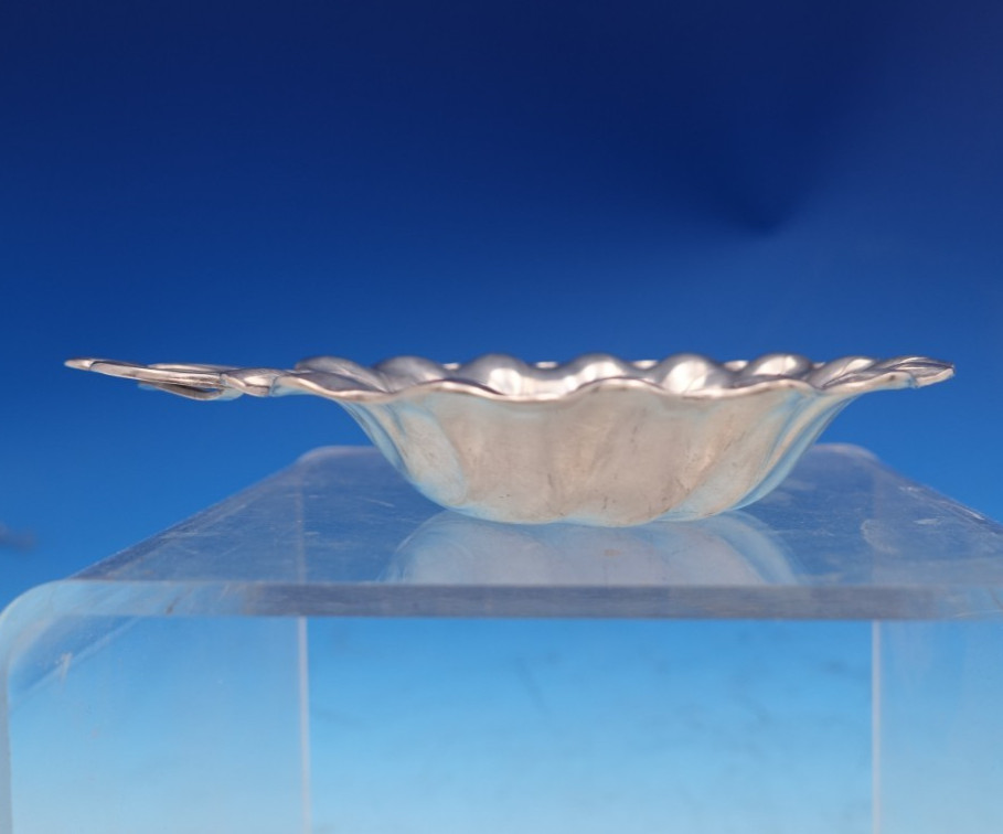 Gorham Sterling Silver Nut Cup Shell Shaped Durgin Mark #5B 4" x 1/2" (#8563)