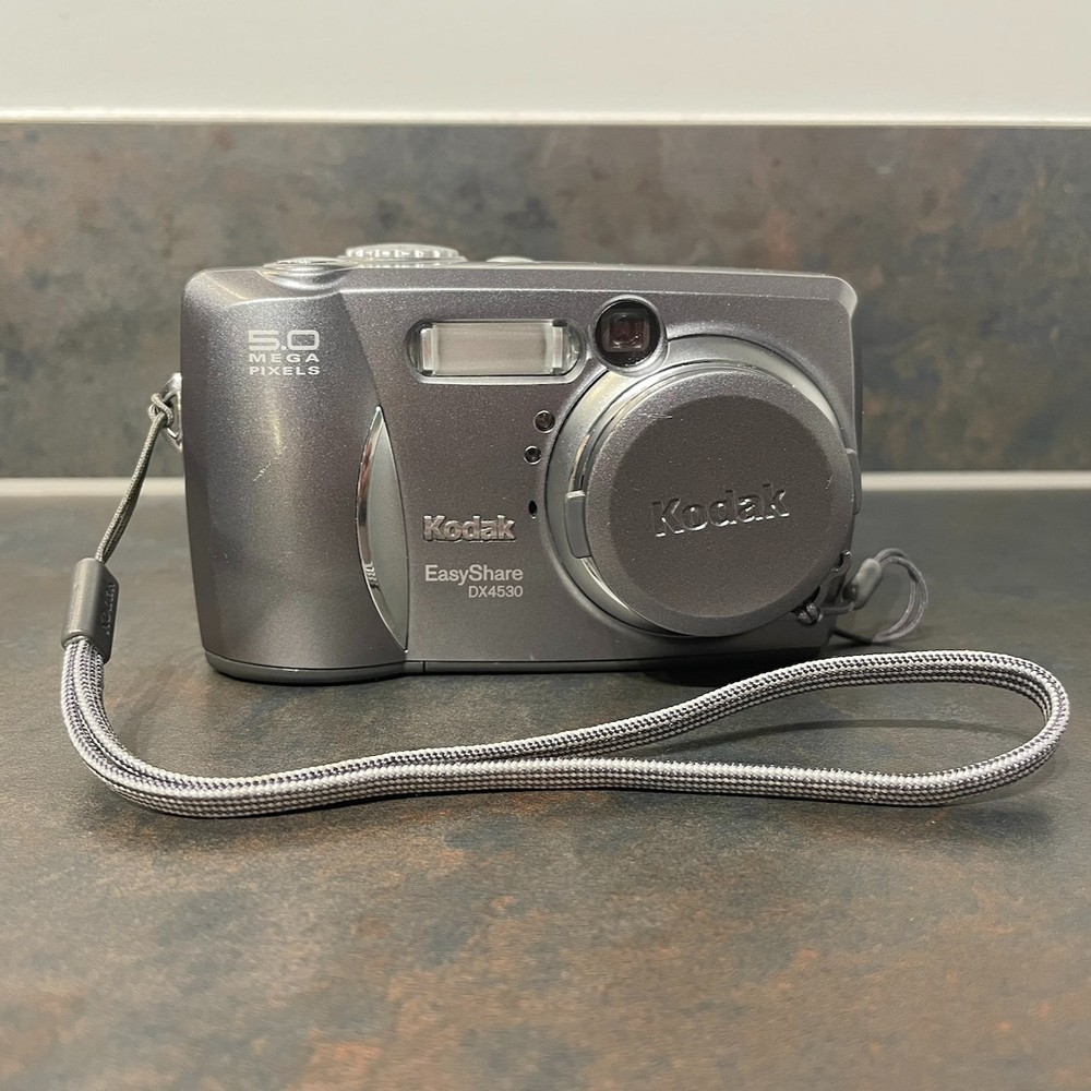 Kodak EasyShare DX4530 Digital Camera 5.0MP, Tested & Working