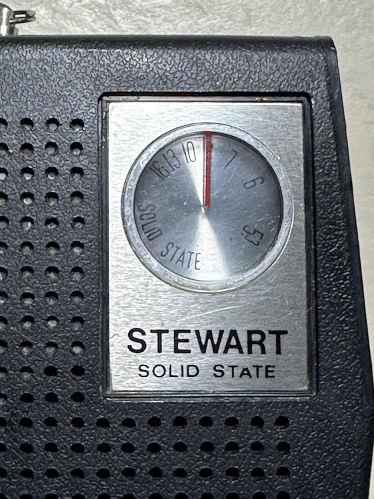 Stewart De Luxe Solid State Radio Vintage