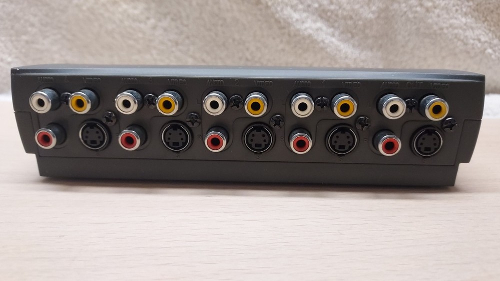 Sima SVS-14 a/v Component Selector 4 Input