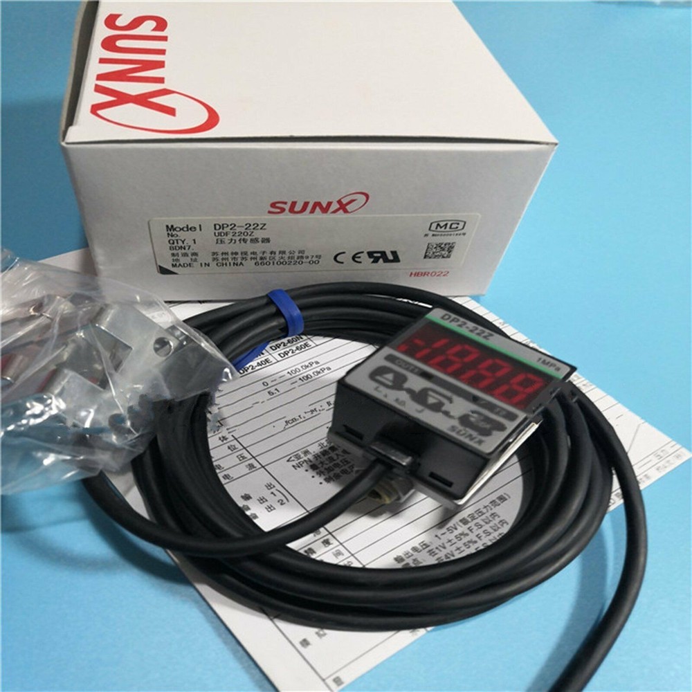 1 pc. New DP2-22Z Pressure Sensor DP222Z