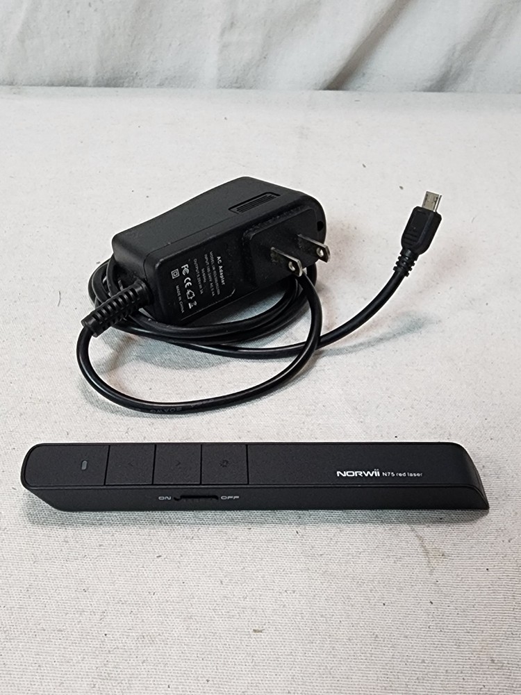 Norwii N75 Red Laser Rechargeable Presentation Clicker with Light Pointer