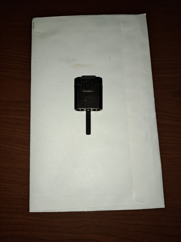 Knoll Reff PANEL System PANEL TO PANEL Connector