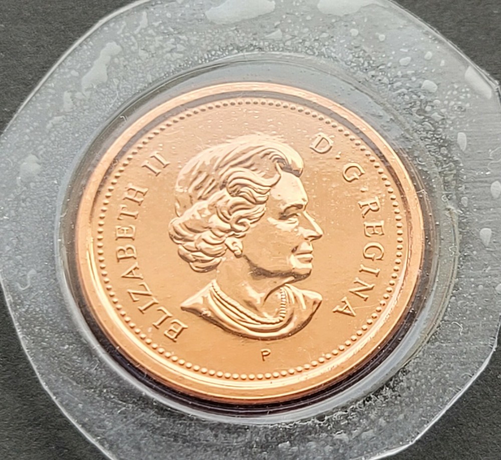 *** CANADA ONE CENT 2004 P SEALED *** MAGNETIC ***