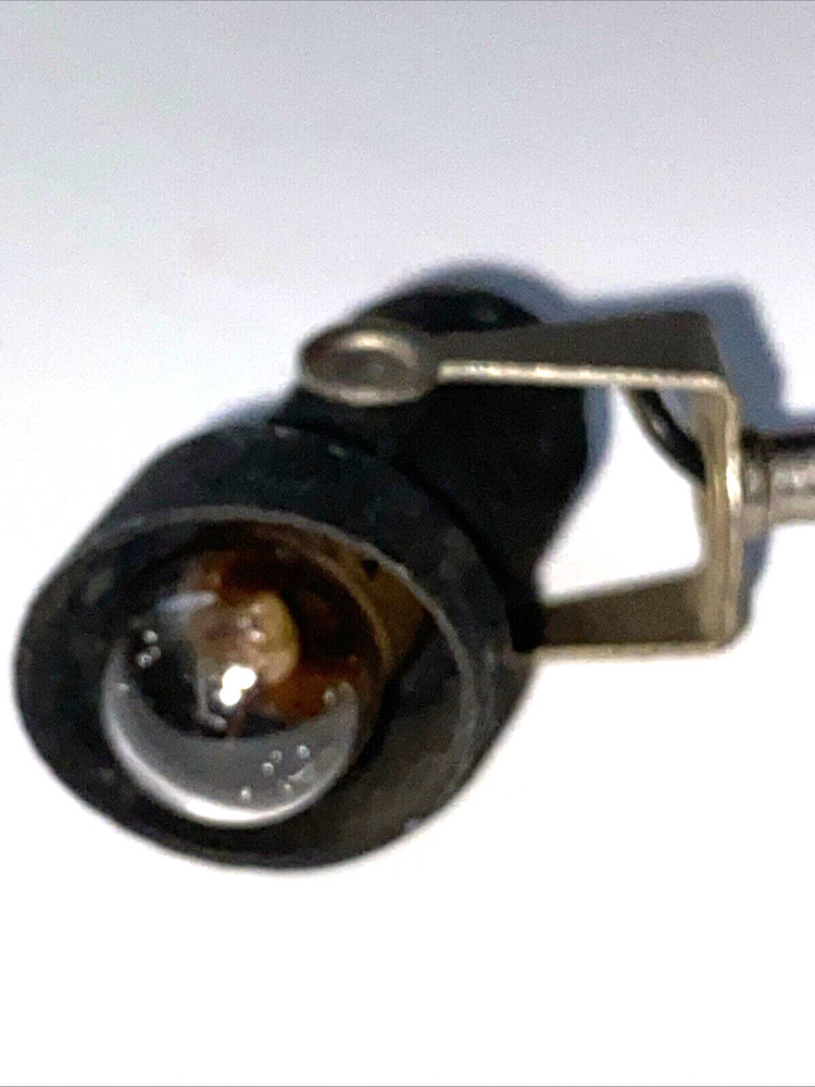 Lionel Postwar 70 Yard Light 1948-50 ~ All Original