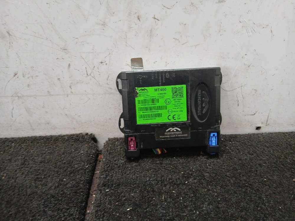 VAUXHALL MOVANO MK2 ECU CONTROL MODULE 12300105