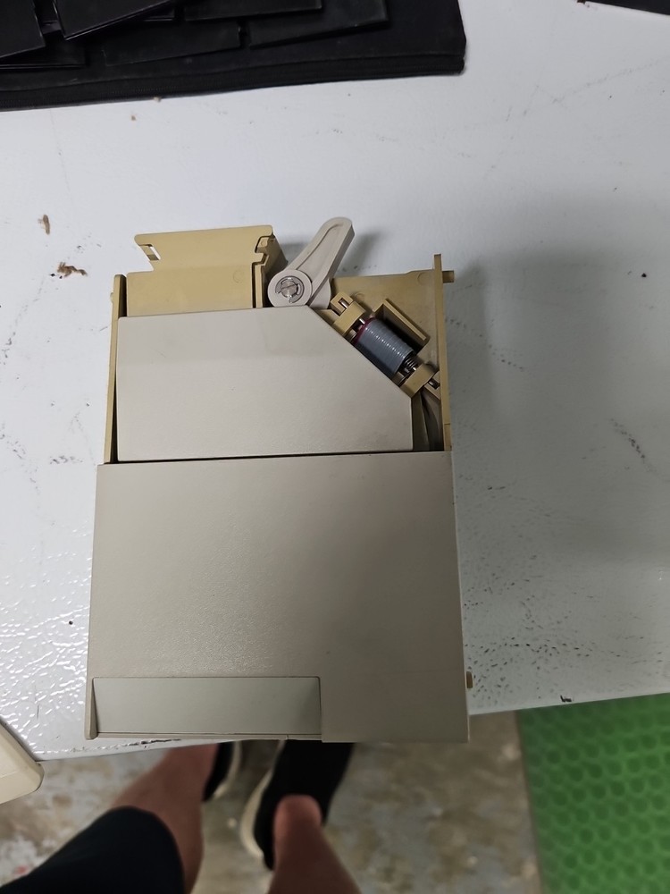 Standard change maker coin accepter