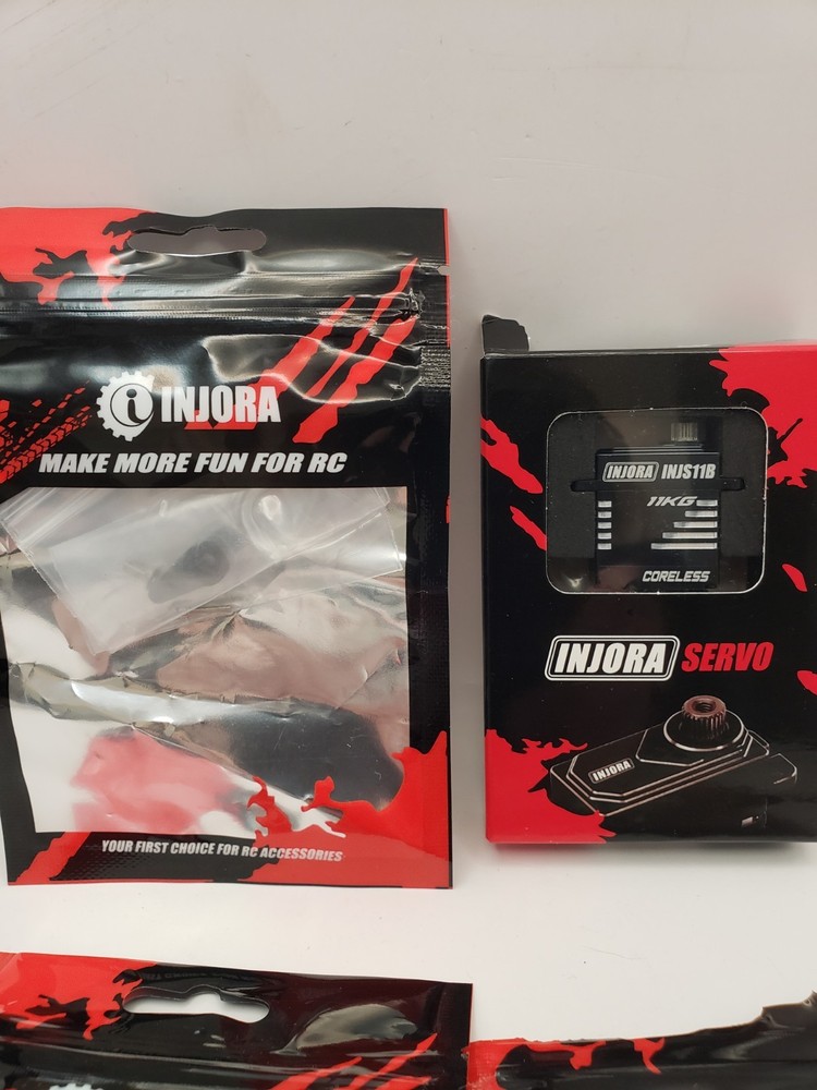 INJORA Coreless High Torque Micro With Servo Horn Plus Extras