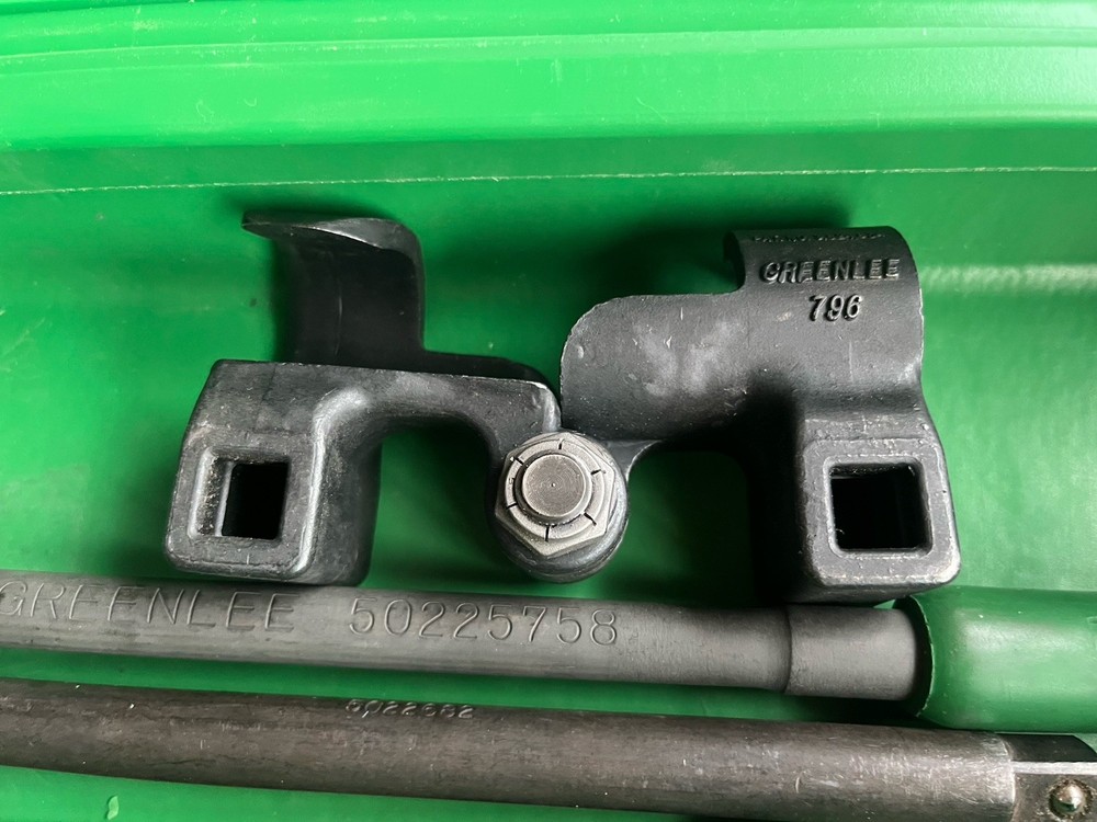 Greenlee 796 Ratchet Cable Bender