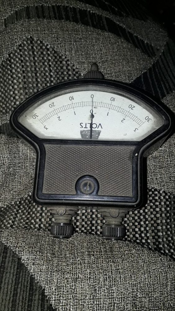 antique bakelite scientific electric volt amp meter