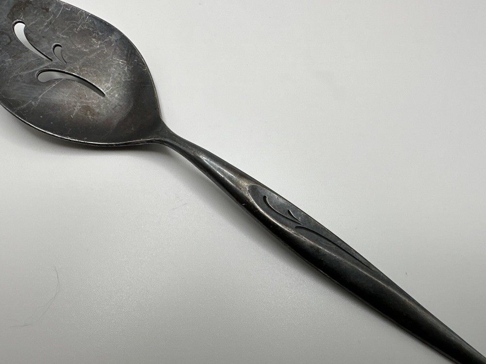 Vintage Community Flight Silver plate Pie Server 8.75”