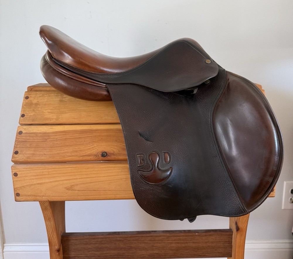 Bruno Delgrange Virtuose 17” Seat 3A Flap