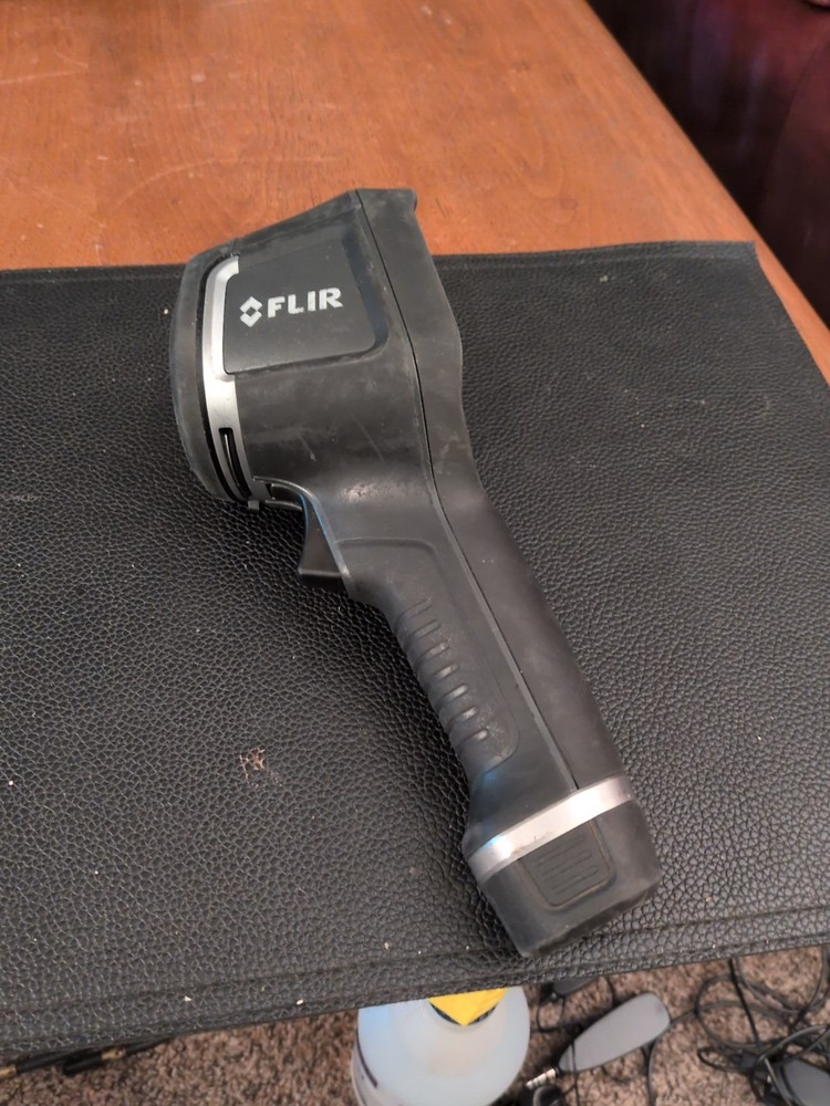 FLIR E6 WiFi Thermal Imaging Camera – Model# Flir-E6390 Unit Only