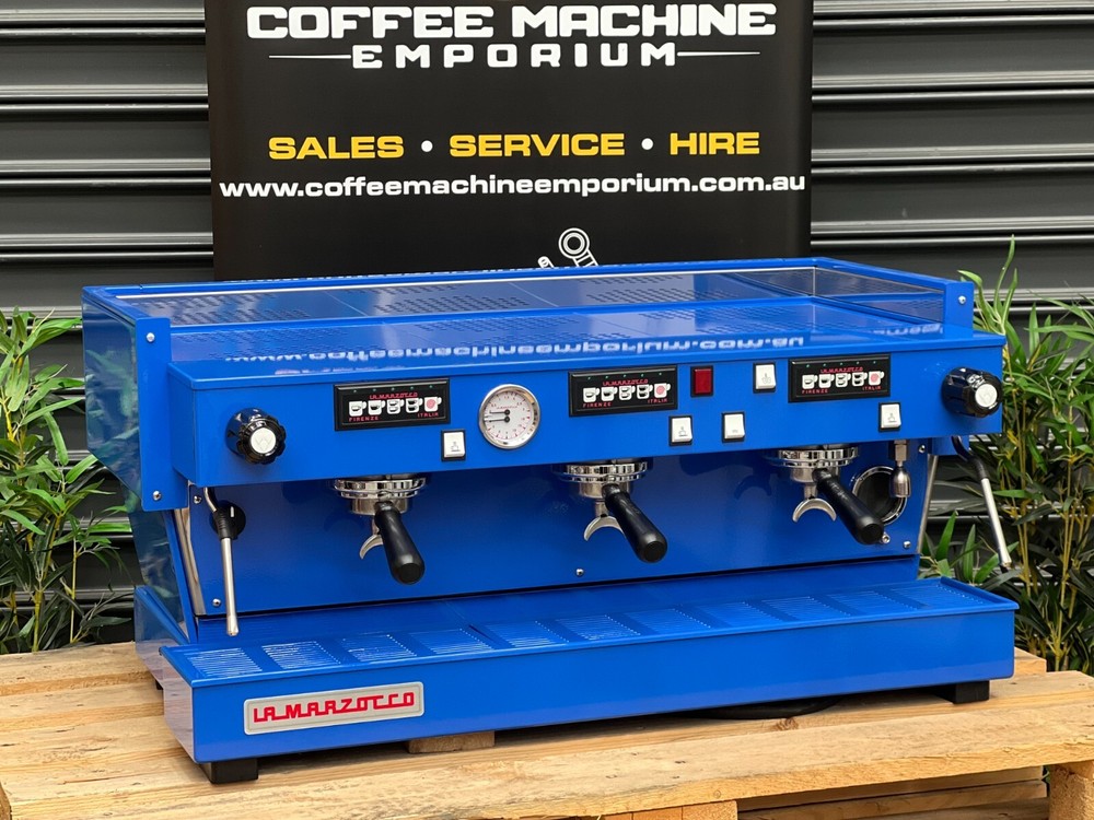 La Marzocco Linea Classic AV 3 Group Espresso Coffee Maker Machine - Bionic Blue
