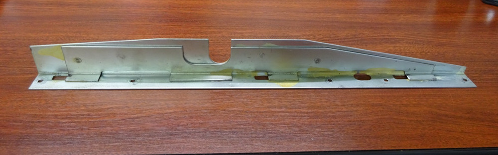 Bally Slot Machine EM/E Series Locking Bar Assembly for Door