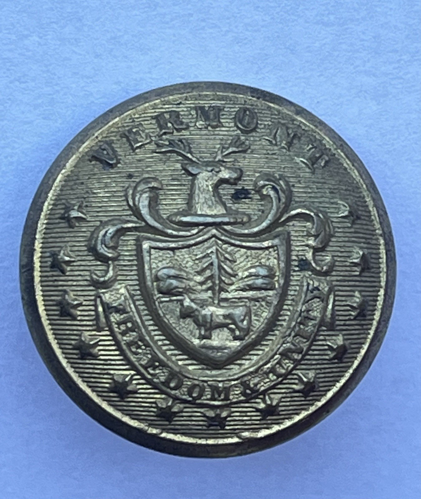 Vermont  Civil War - Indian War Button 2 piece Waterbury