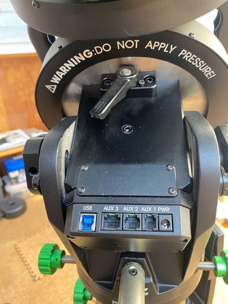 Sky-Watcher EQ8-RH Mount + Tripod Counterweights Hand Controller Tripod