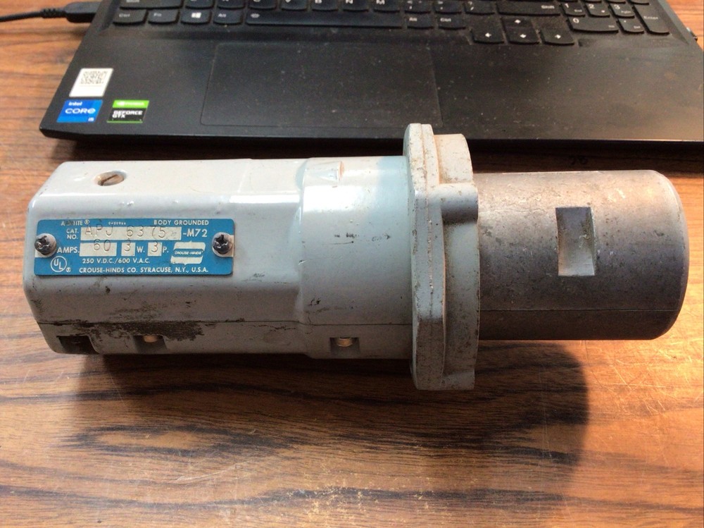 Crouse-Hinds APJ 6375-M72 Arktite Plug (VR9)