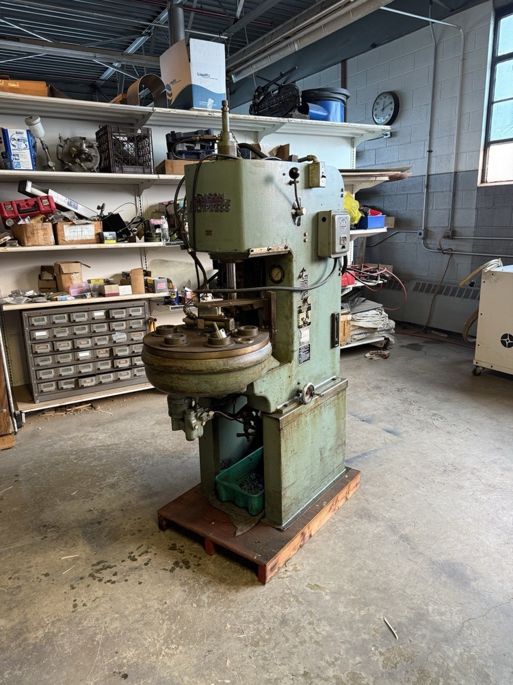 Denison Multipress Hydraulic 4 Ton Rotary Table