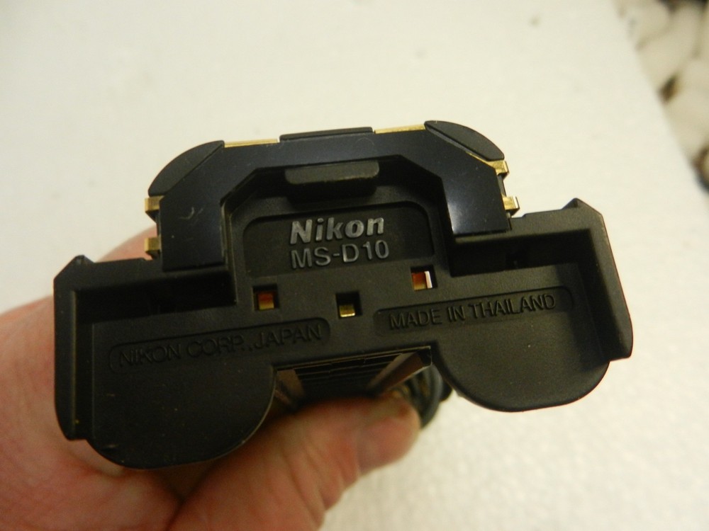 Nikon OEM Battery Holder MS-D10