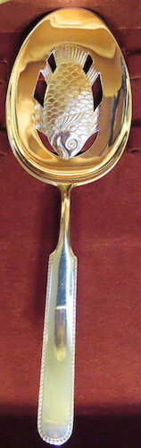 PRE 1925 DAVID ANDERSEN 830S FISH SERVER, PIERCED/ CUT OUT,1888/1925