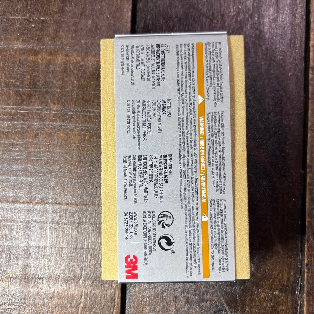 3M 220 Grit Dust Channeling Sanding Sponge