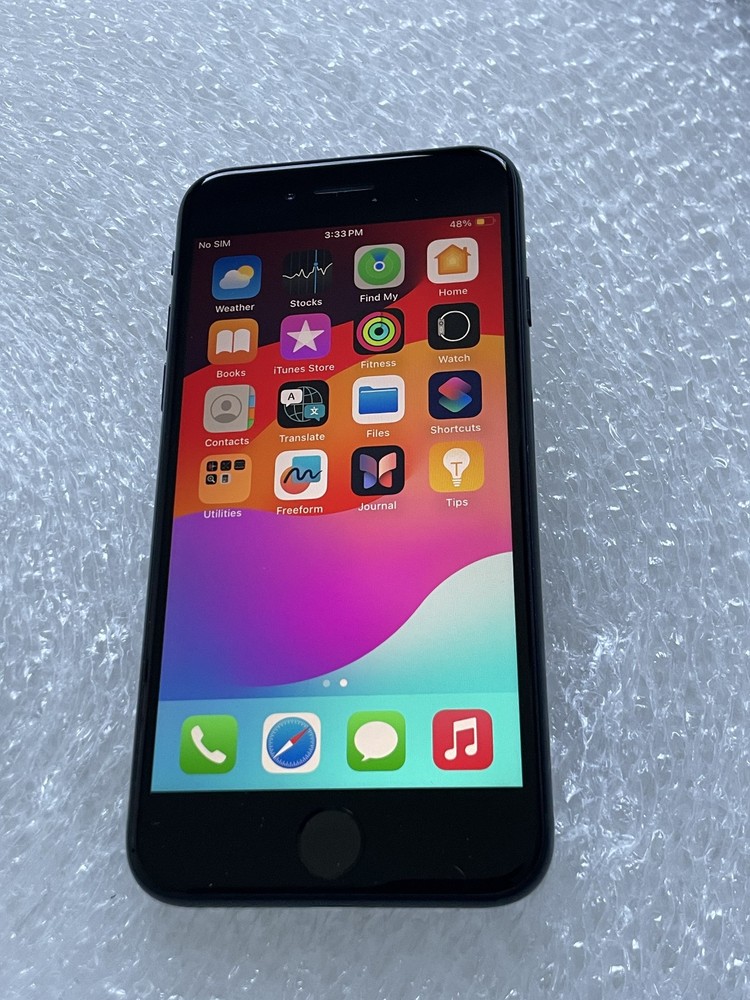 Apple iPhone SE 3rd Gen (2022) - 64 GB - Midnight (Unlocked)