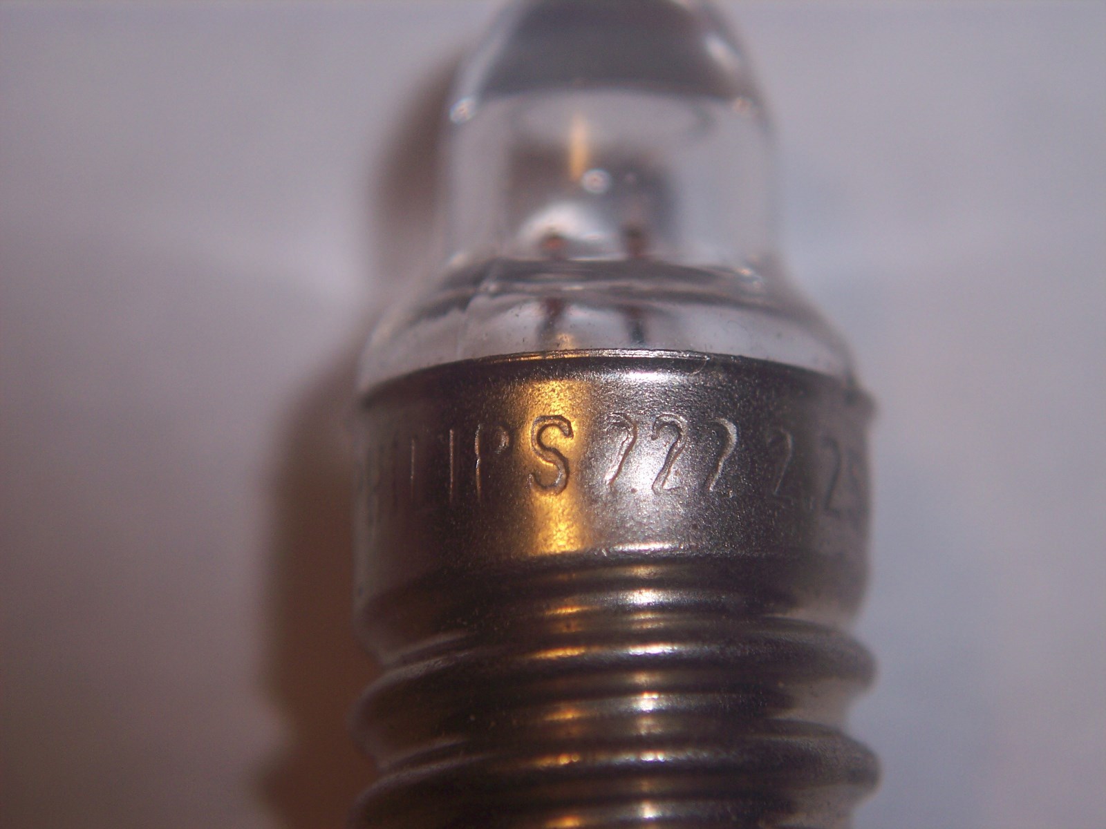 2PK Screw Lens Bulb 2.25V .25A E10 Base Replacement for #222 GE-222 2R6/2R10