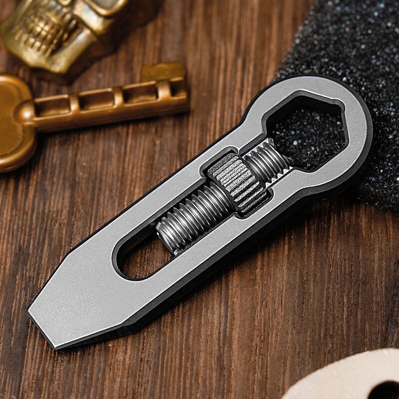 1PC EDC Titanium Pocket Pry Bar Adjustable Wrench Crowbar Keychain Multi Tools