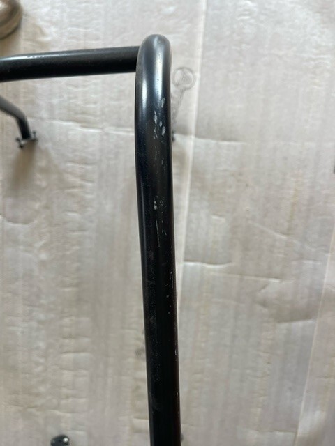 BLACK POWDER COATED GRABRAIL