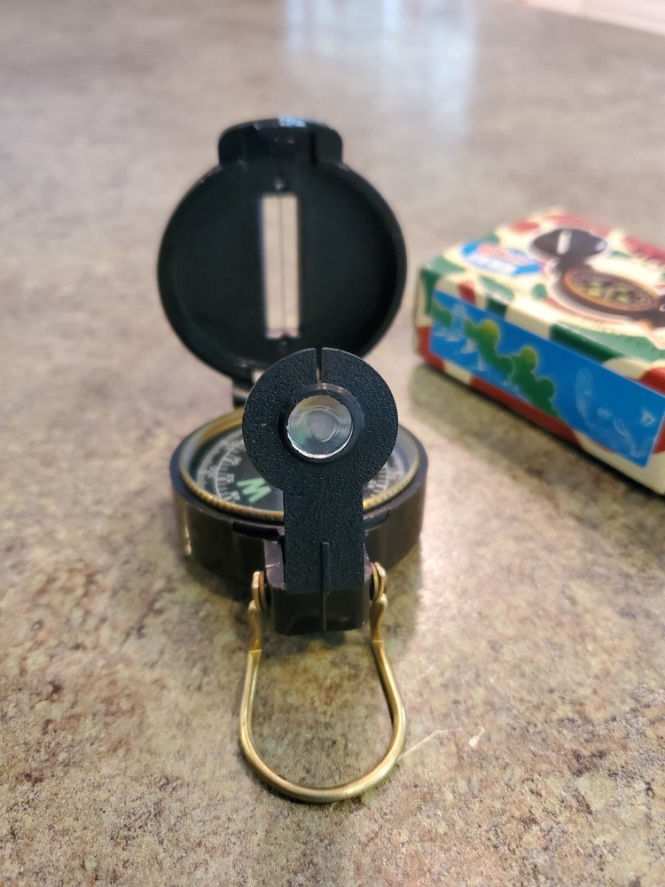 LENSATIC Engineer Directional Plastic Compass New NIB