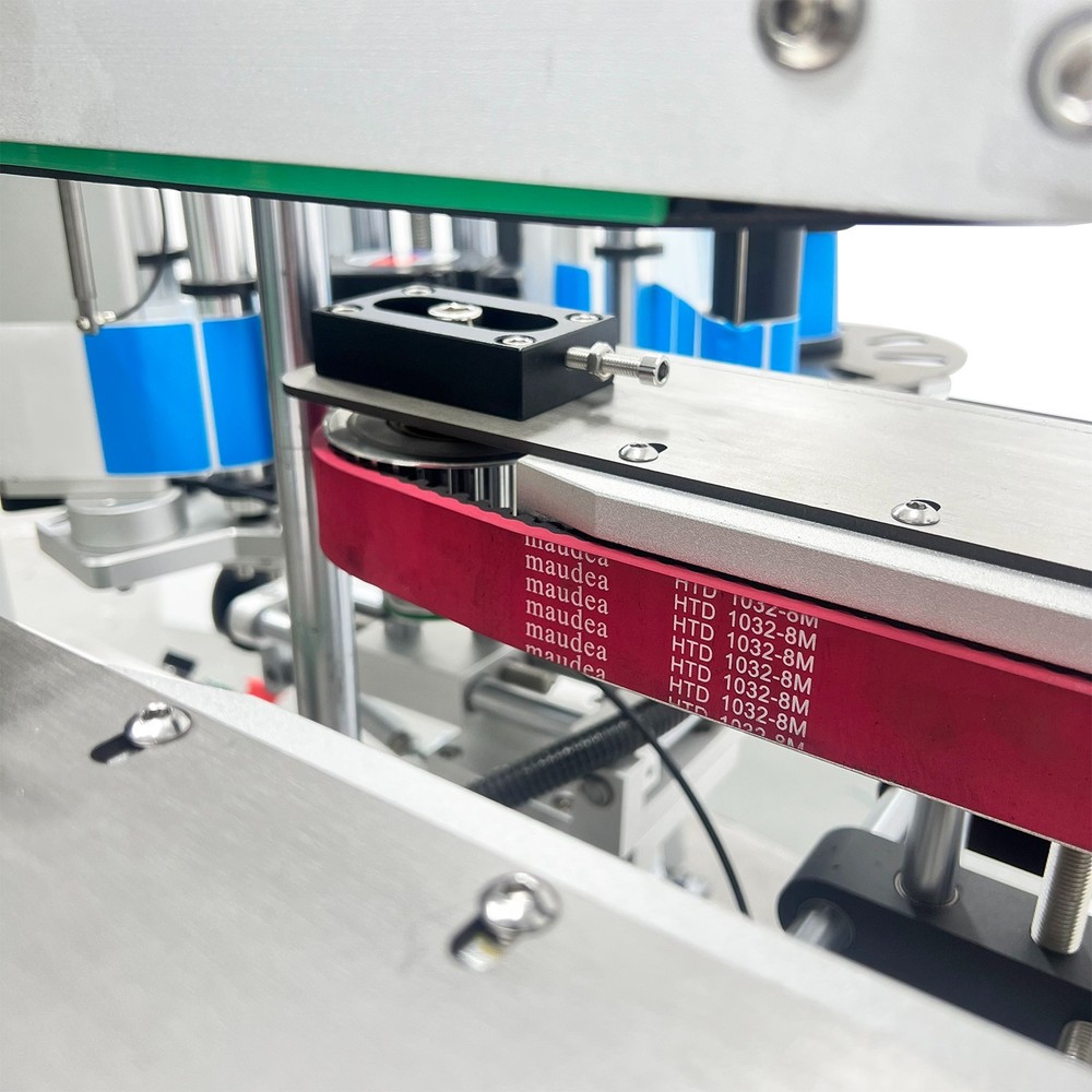 0.787-4.72" Double Sided Automatic Desktop Labeling Machine Touch Screen Display