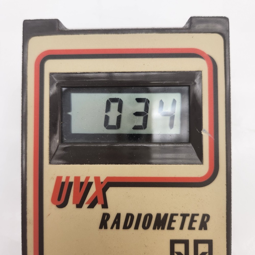 UVP UVX Portable Digital Radiometer | Powers On, Untested