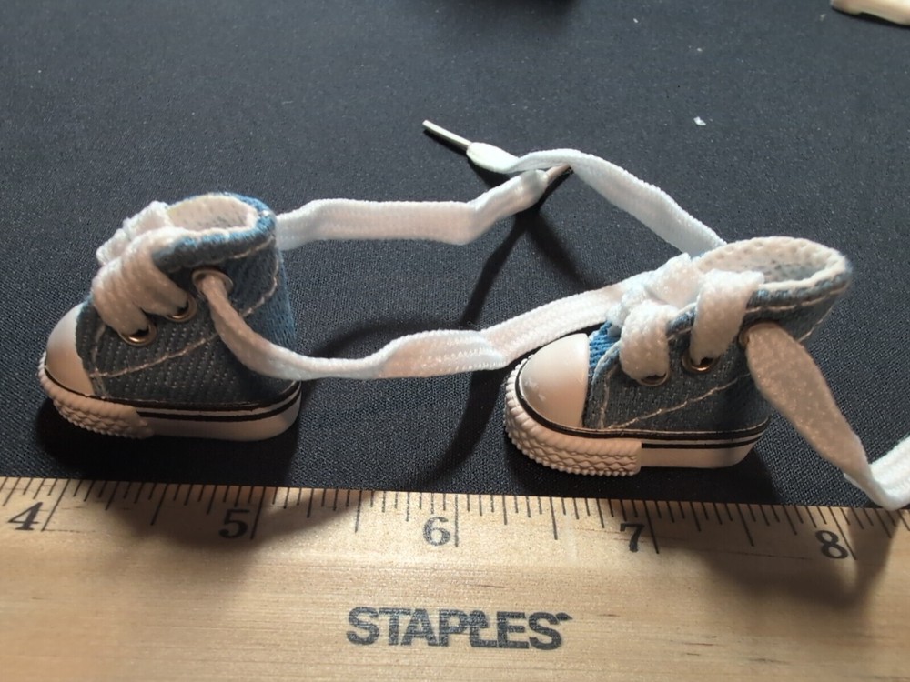 Miniature Converse Hightops Sneakers Blue Cool