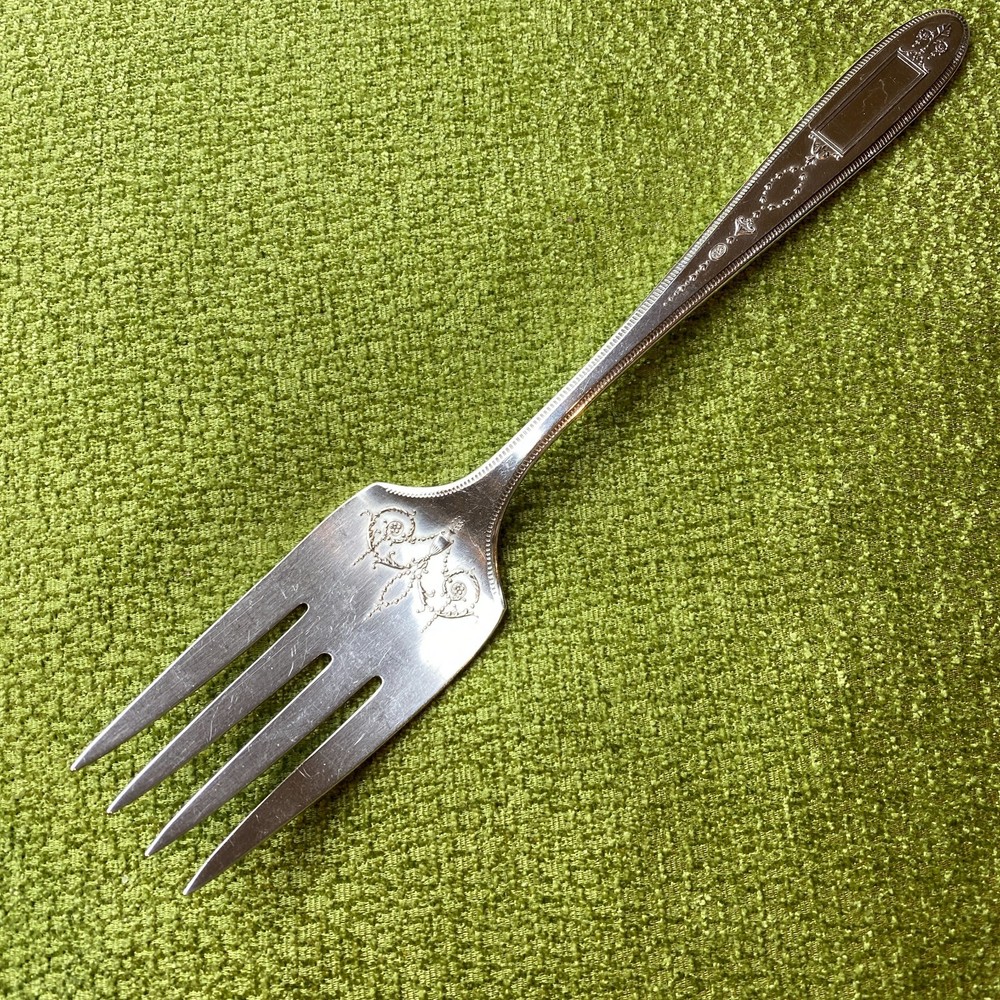 Oneida Silverplate GROSVENOR 1921 Medium Solid Cold Meat SERVING FORK No Mono