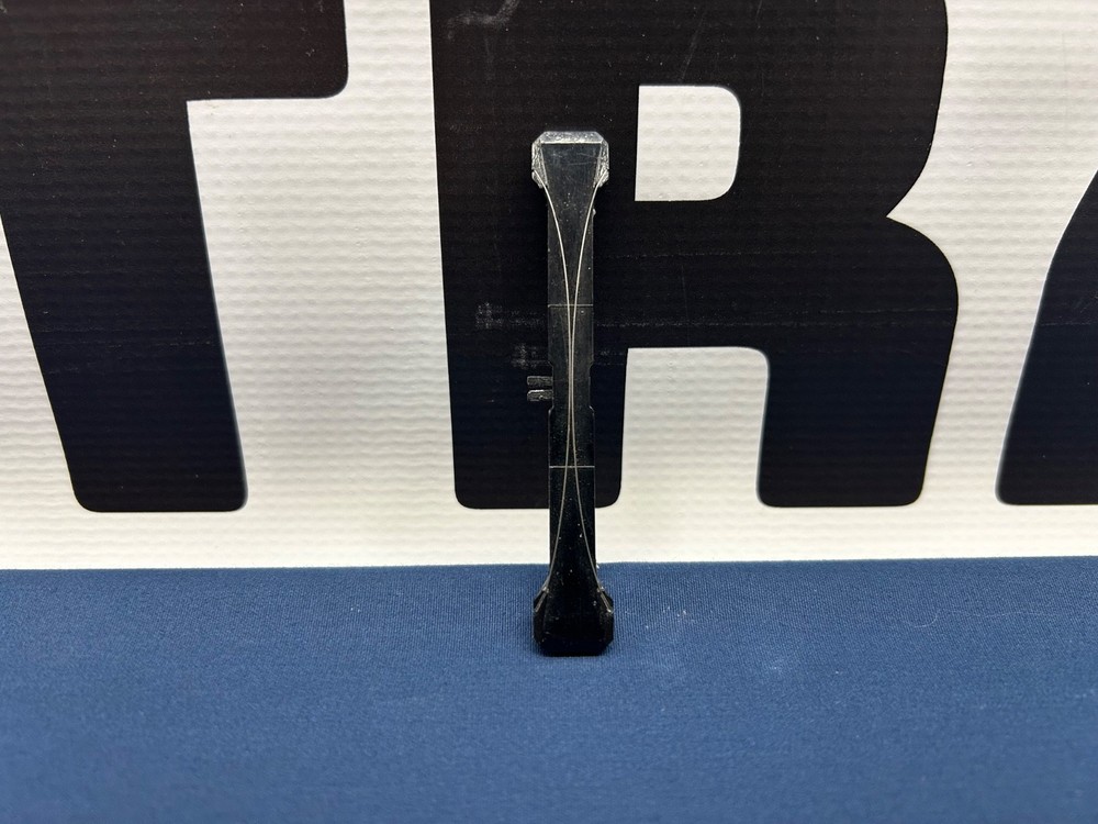 Unbranded HO Plastic Uncoupler For Track