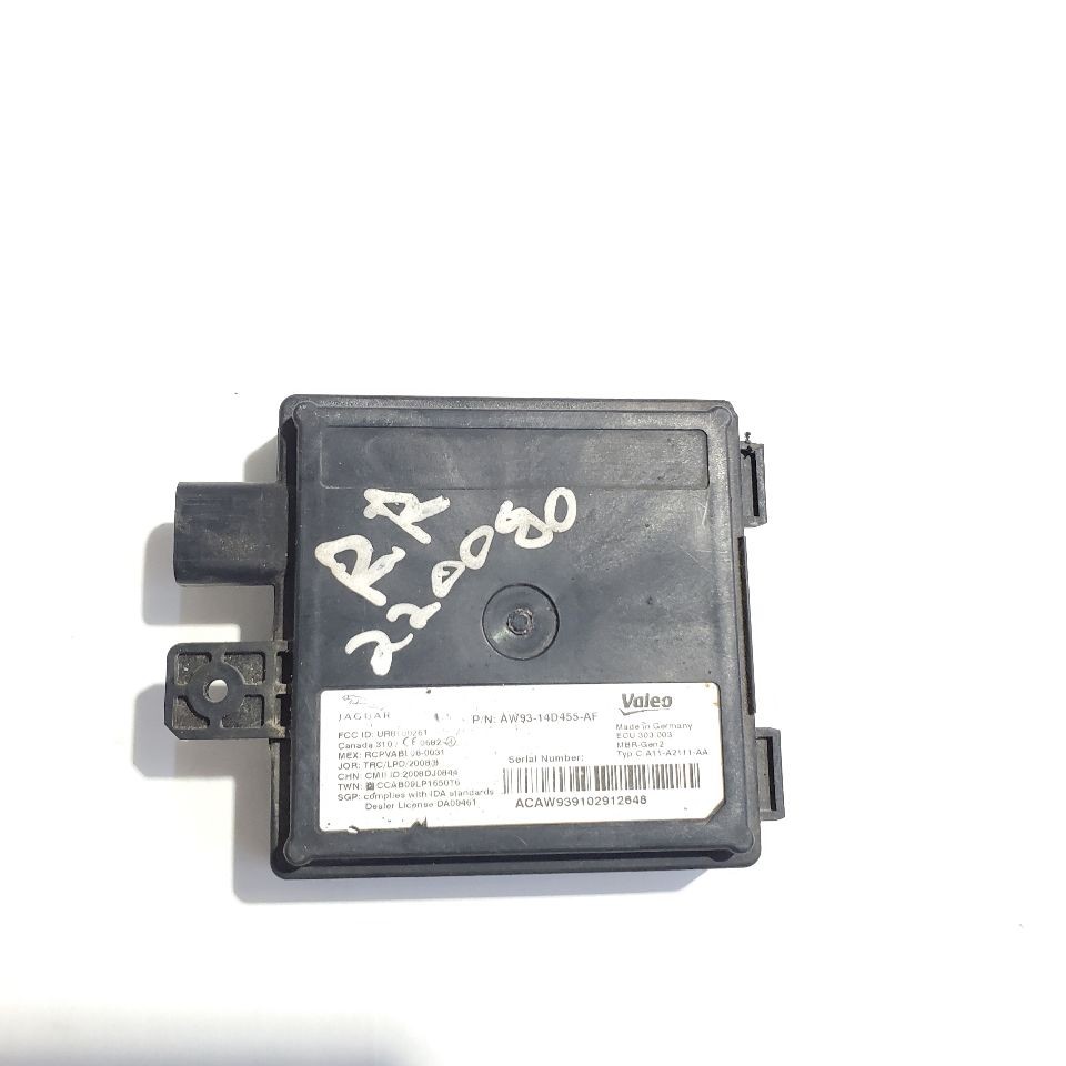 Used Blind Spot Detection System Warning Control Module fits: 2011 Jaguar Xj Dri