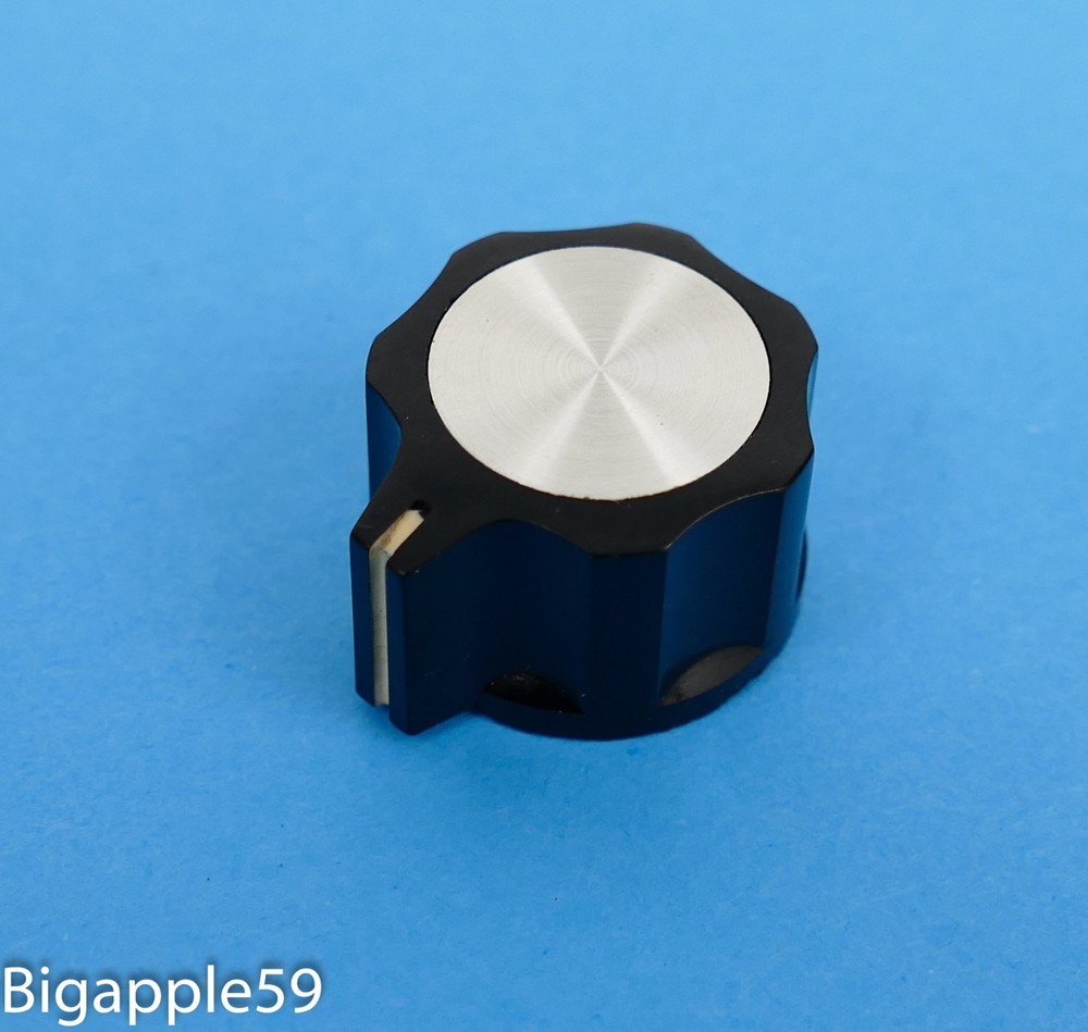 Drake TR-7 TR7 Transceiver R7 Receiver Medium Control Knob Graded #1