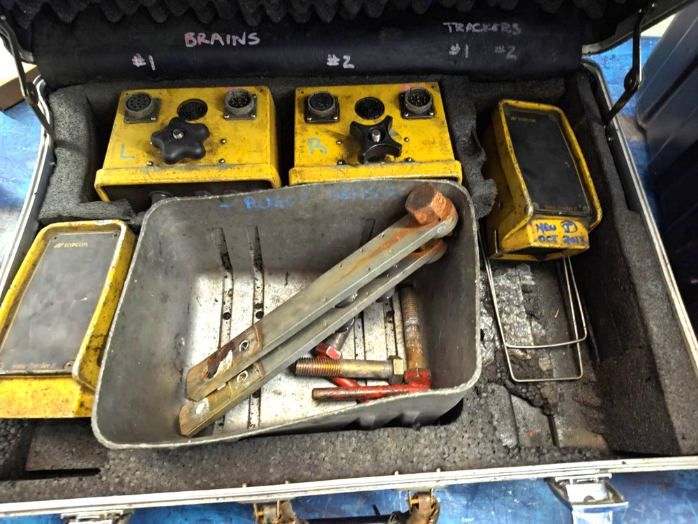 Topcon Grade Control System Four/Sonic Tracker II SET