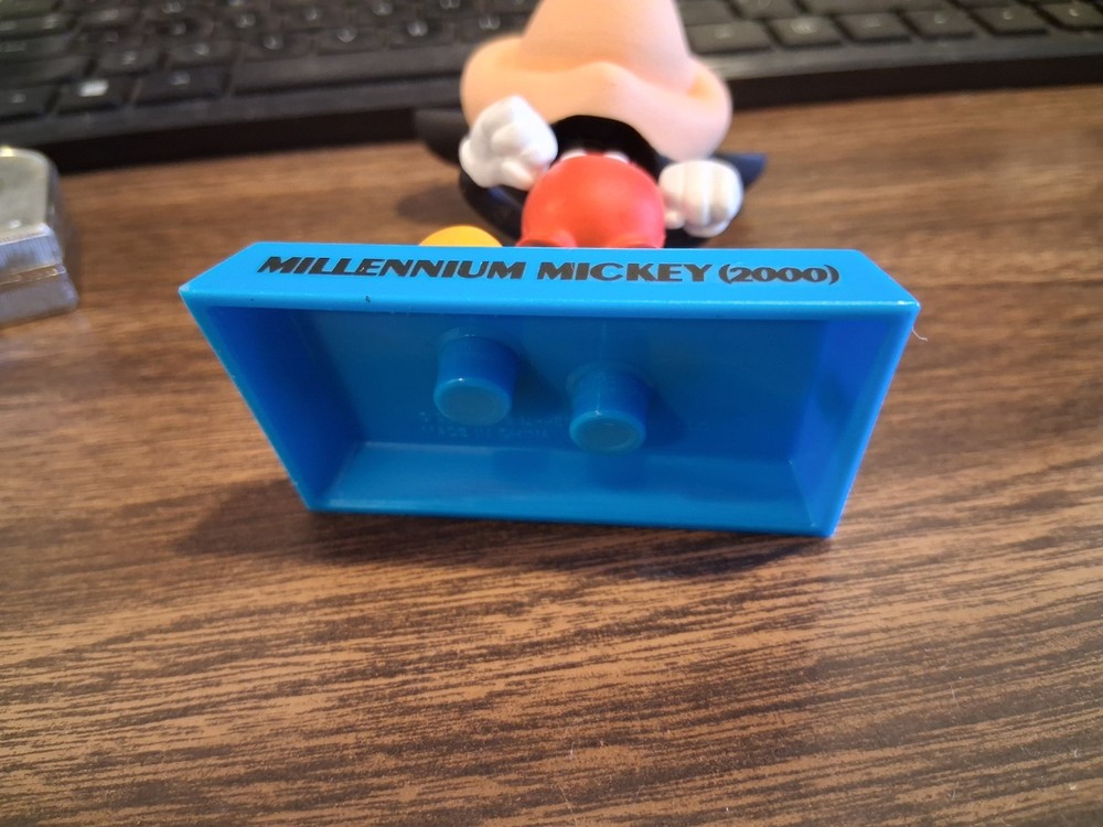 2000 MILLENNIUM MICKEY MOUSE BOBBLEHEAD FIGURE 2003 UPPER DECK, 4" TALL