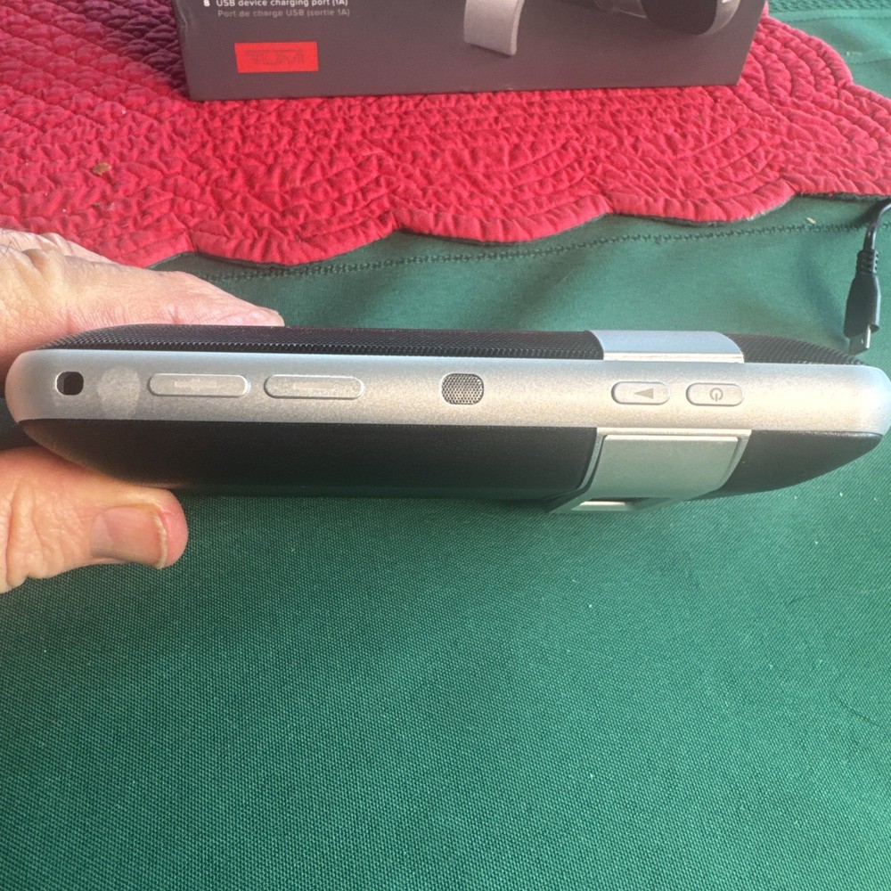 TUMI Portable Bluetooth Speaker