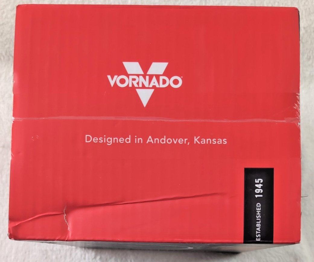 NEW - Vornado Vh5 375/750W Electric Personal Heater -S&H PAID BY US