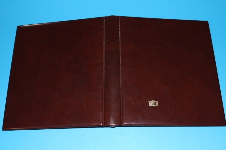 Safe Variant 11 Ring binder inc dustcase 708 Wine Red BlueLakeStamps VERY NICE