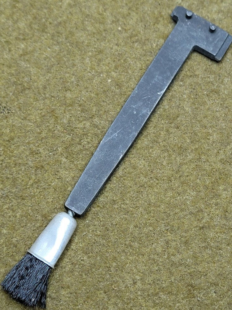 Combination Tool Screwdriver & Wrench and brush M79 Grenade Launcher