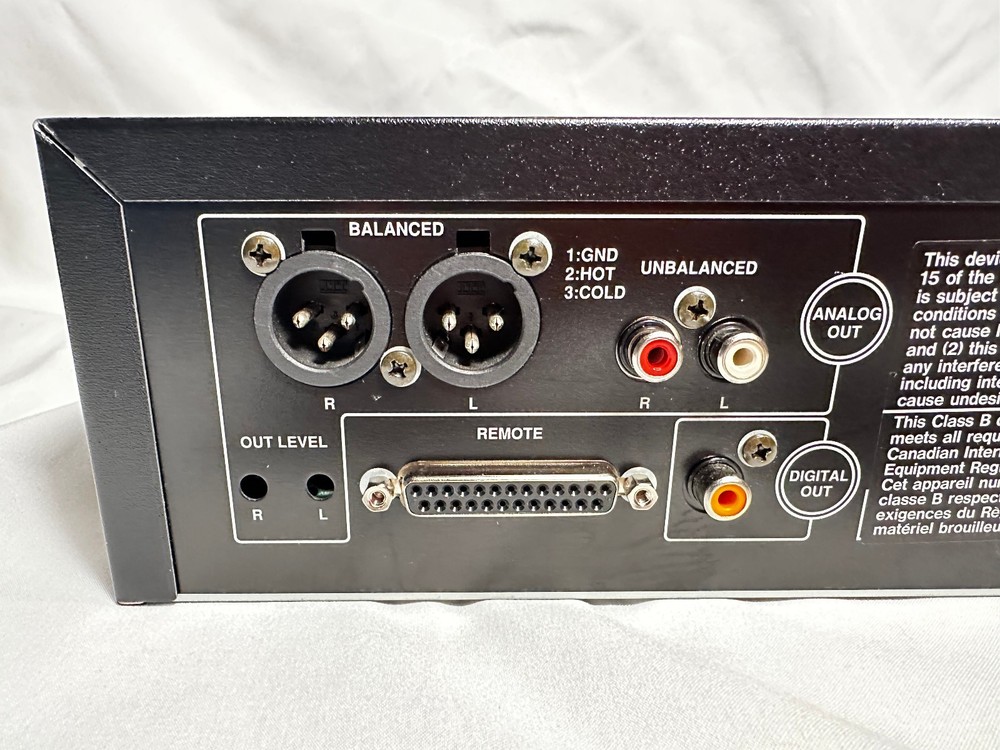 Denon DN-C630 Professional Rack Mount CD Player